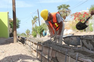 Calle Leopoldo Ramos, colado de guarniciones